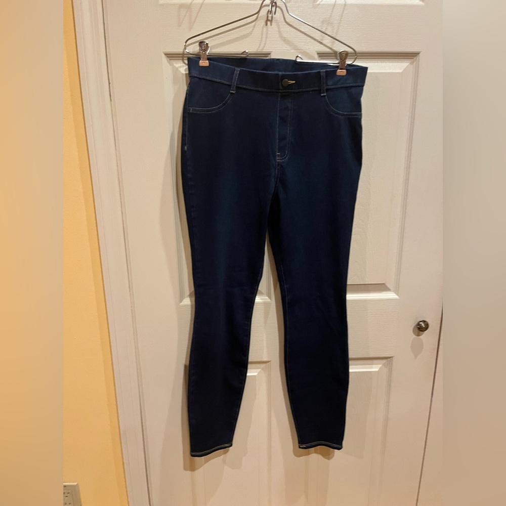 Time & Tru Jeggings